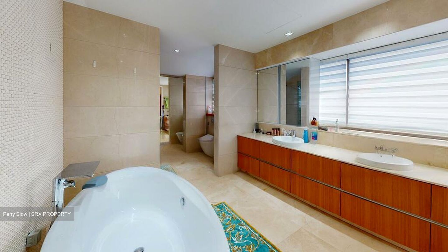 Ocean Drive (D4), Detached #447949531